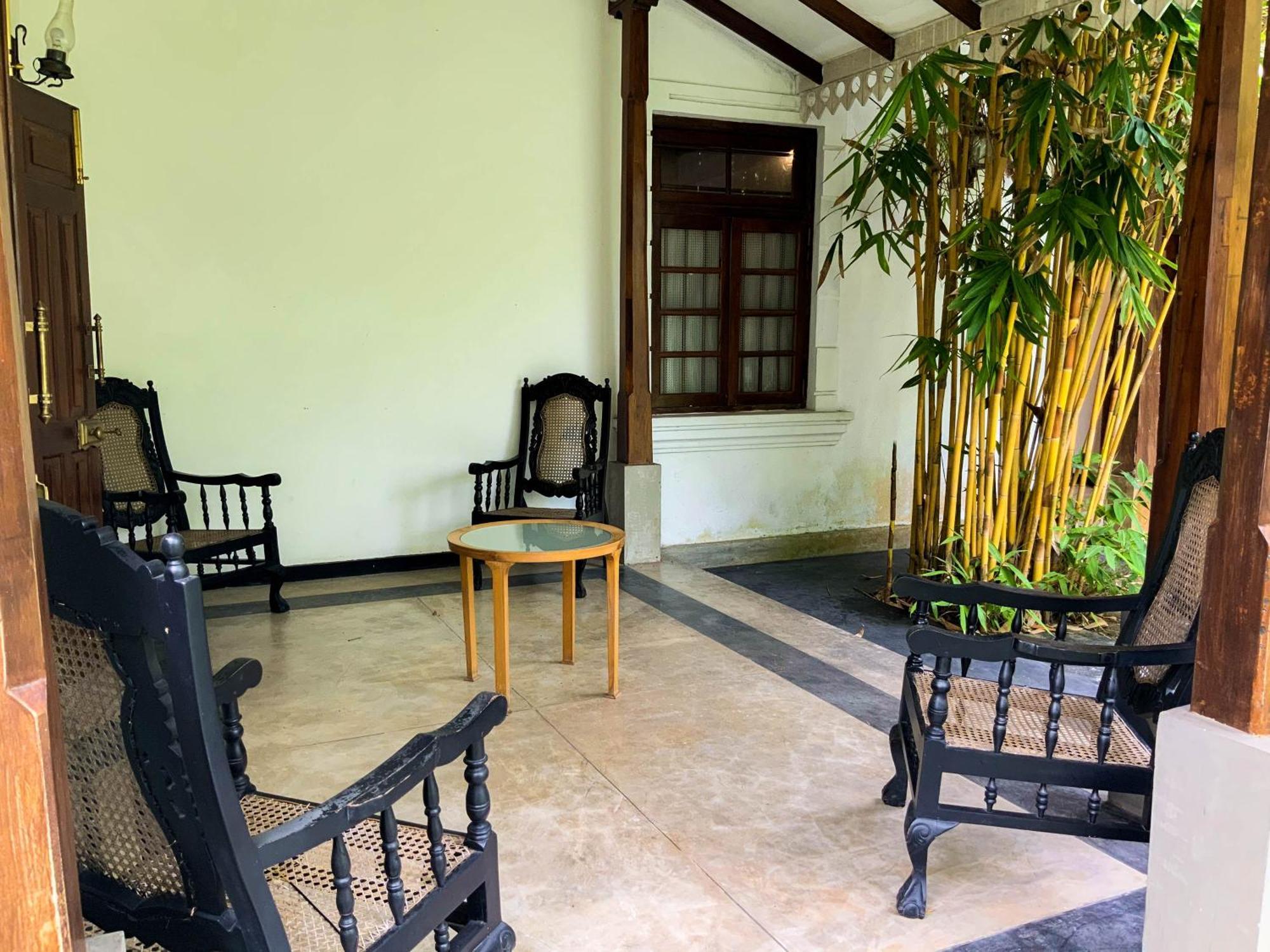 Headman House Antique Villa - A Seaside Royal Stay Ahangama Exteriör bild